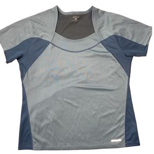Patagonia Gray and Blue size XL shirt